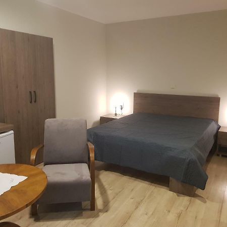 Doppelbettzimmer Apartment Brasov Ngoại thất bức ảnh