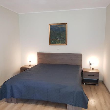 Doppelbettzimmer Apartment Brasov Ngoại thất bức ảnh